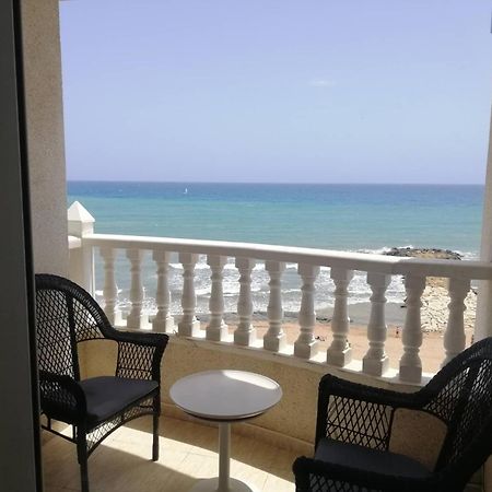 Апартаменти Flamingo, Beach, Sea View, Pool, Wi Fi Торрев'єха Екстер'єр фото