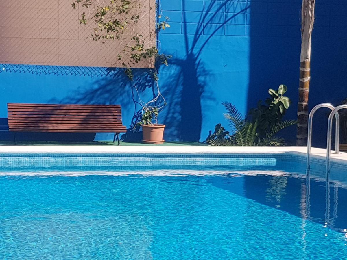Апартаменти Flamingo, Beach, Sea View, Pool, Wi Fi Торрев'єха Екстер'єр фото